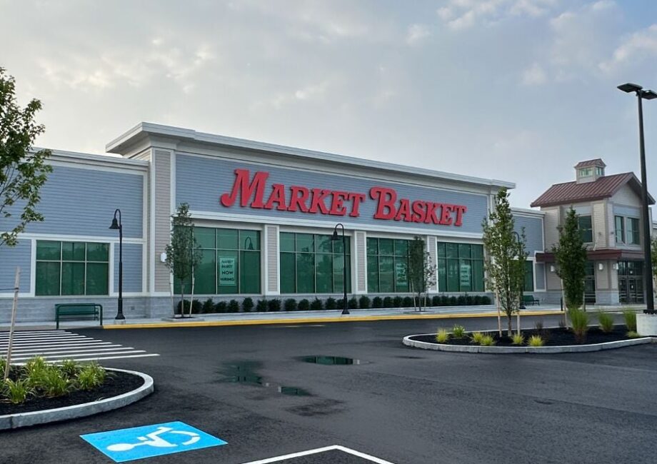 Market Basket grocery store now open in North Conway!